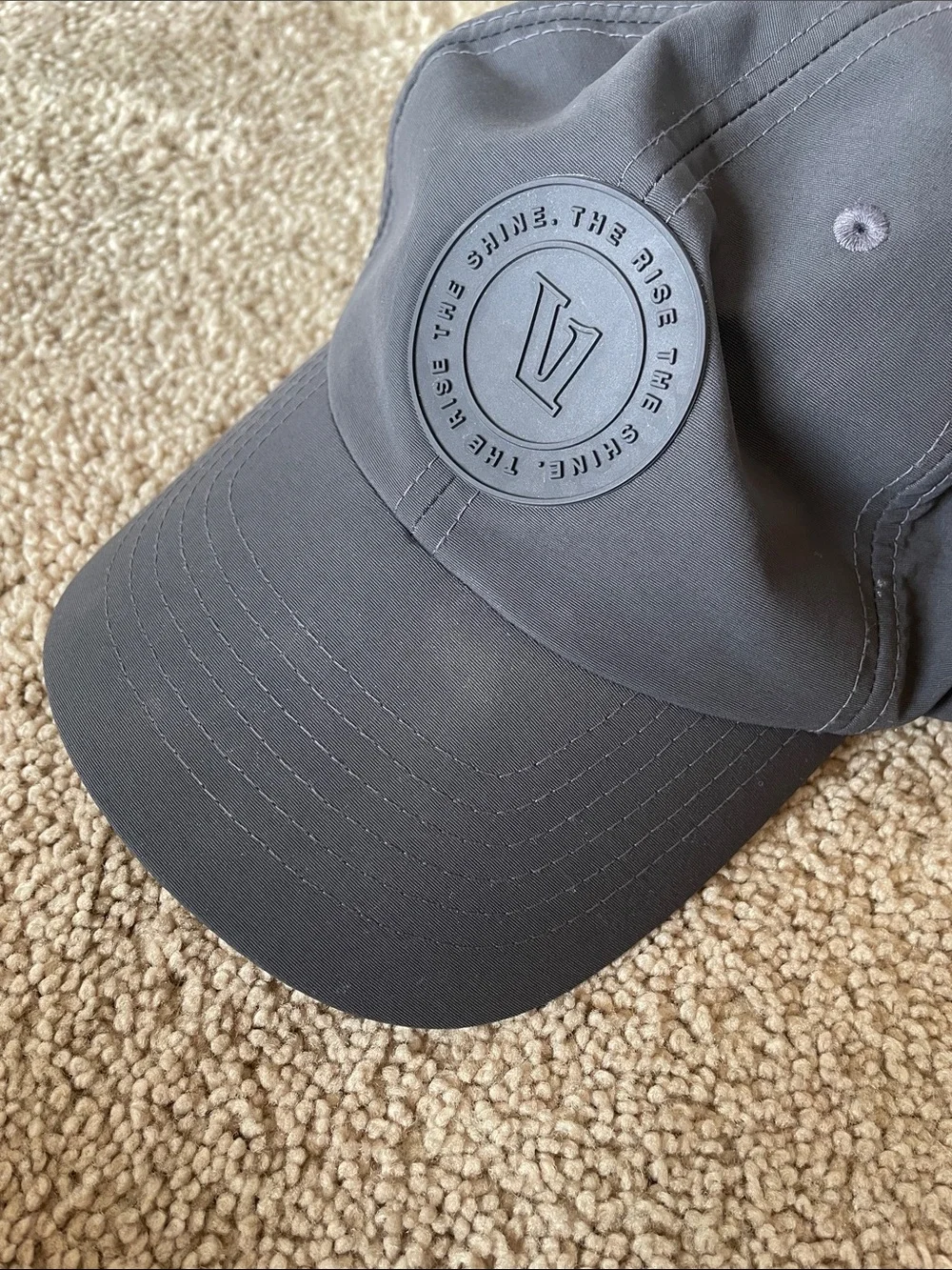 Vuori classic charcoal